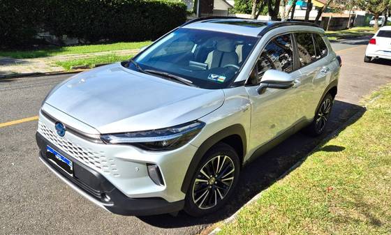 TOYOTA COROLLA CROSS 1.8 VVT-I HYBRID FLEX XRX CVT